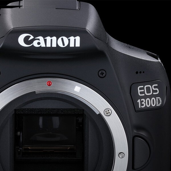 دوربین دیجیتال کانن مدل EOS 1300D به همراه لنز 18-55 میلی متر DC III
